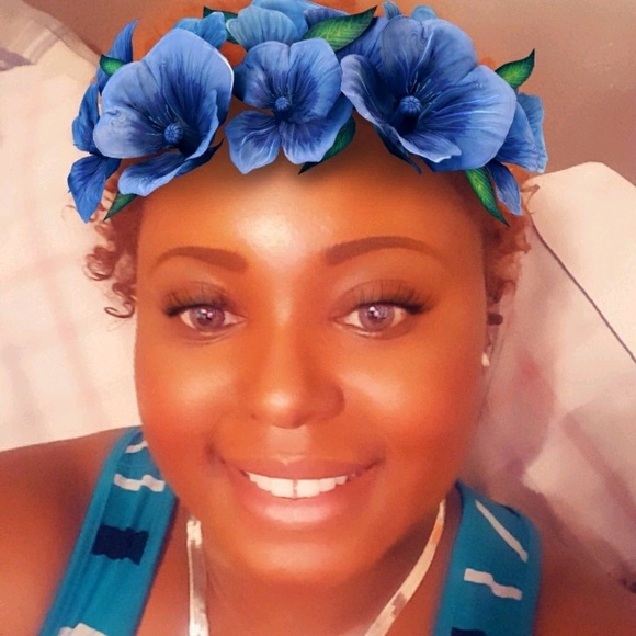 Meet your Posher, Delia - Picture 1 of 1